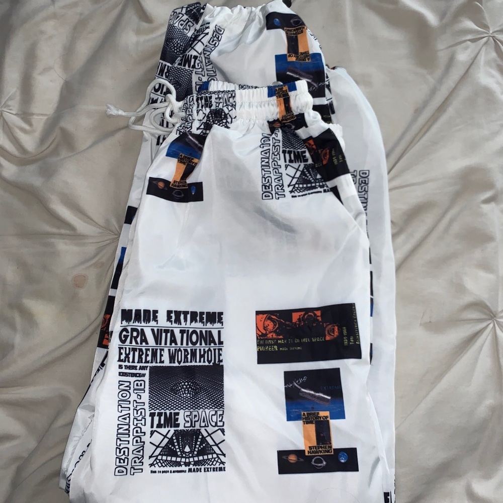 Pants - Picture 3 of 7